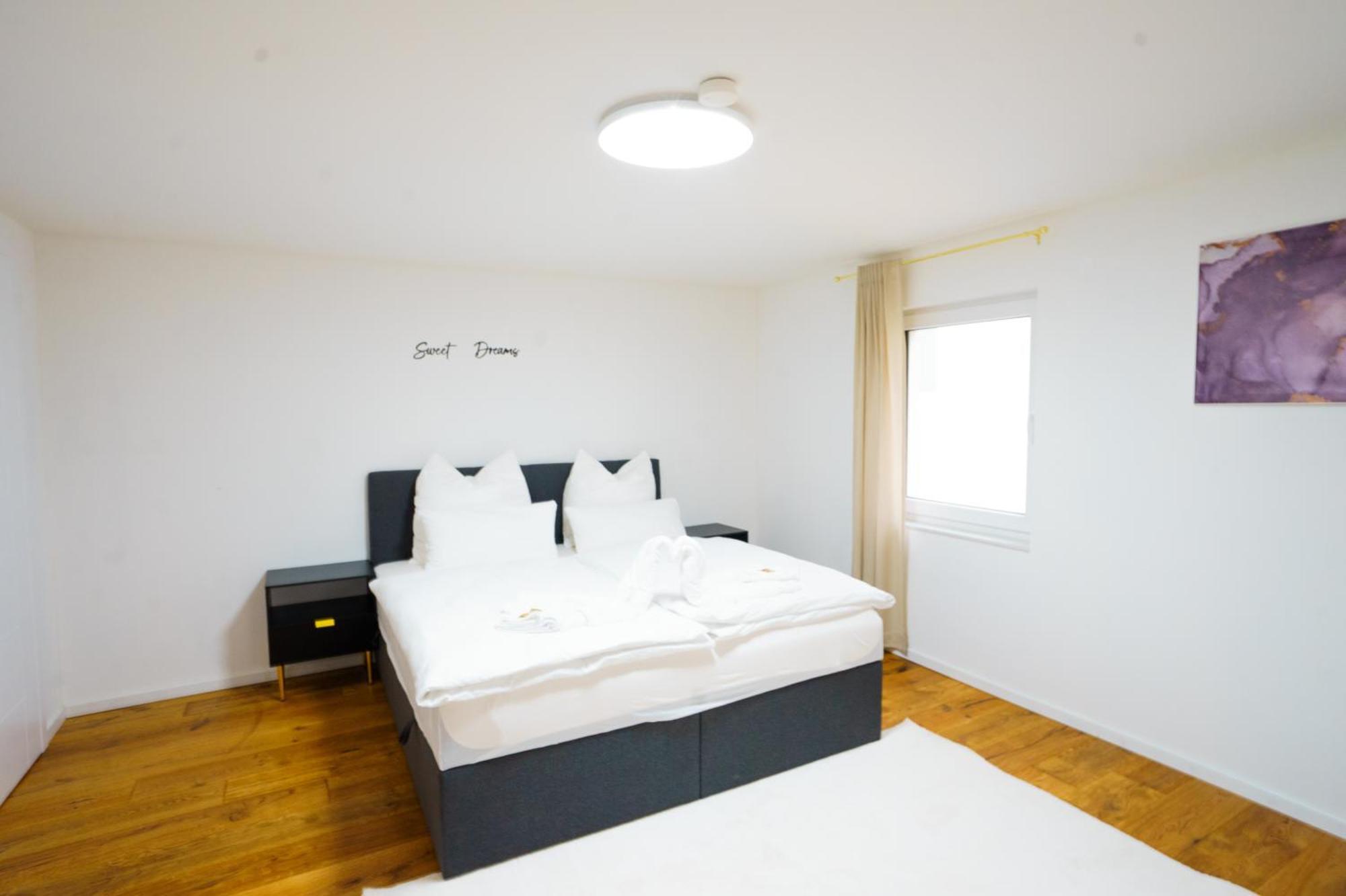 Prestige Apartments - Urban Lofts Reutlingen Bagian luar foto
